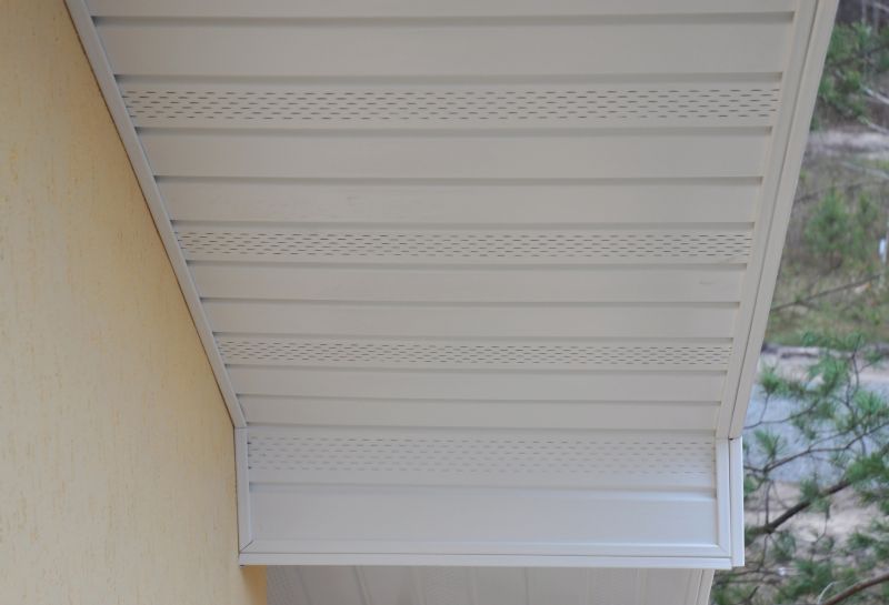 Professional Installing Soffits